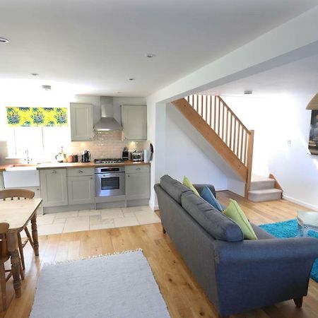 Appartamento 4A Dolphin Close Lyme Regis Esterno foto