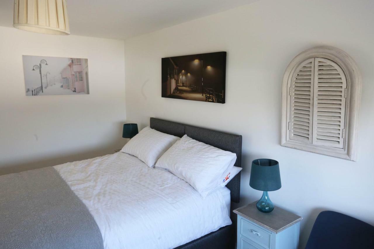 Appartamento 4A Dolphin Close Lyme Regis Esterno foto